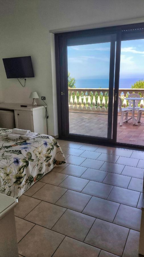 圣多米尼卡 Residenza Domus Aurea Tropea- Vista Mare酒店 外观 照片