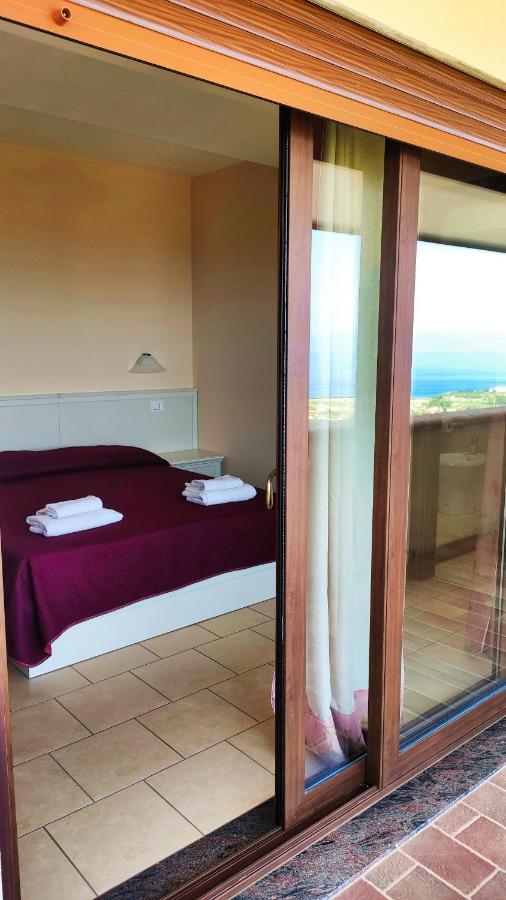 圣多米尼卡 Residenza Domus Aurea Tropea- Vista Mare酒店 外观 照片