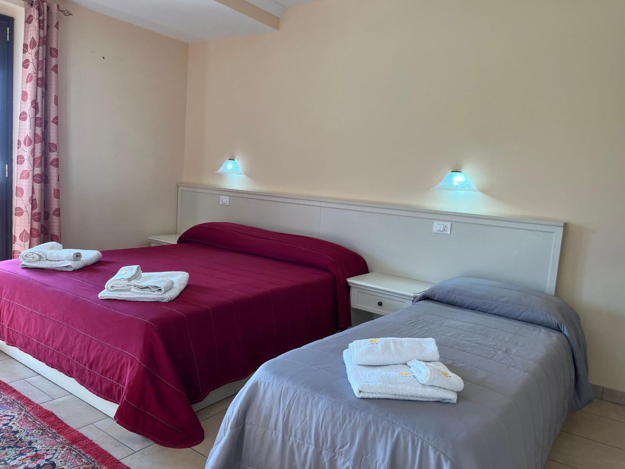 圣多米尼卡 Residenza Domus Aurea Tropea- Vista Mare酒店 外观 照片