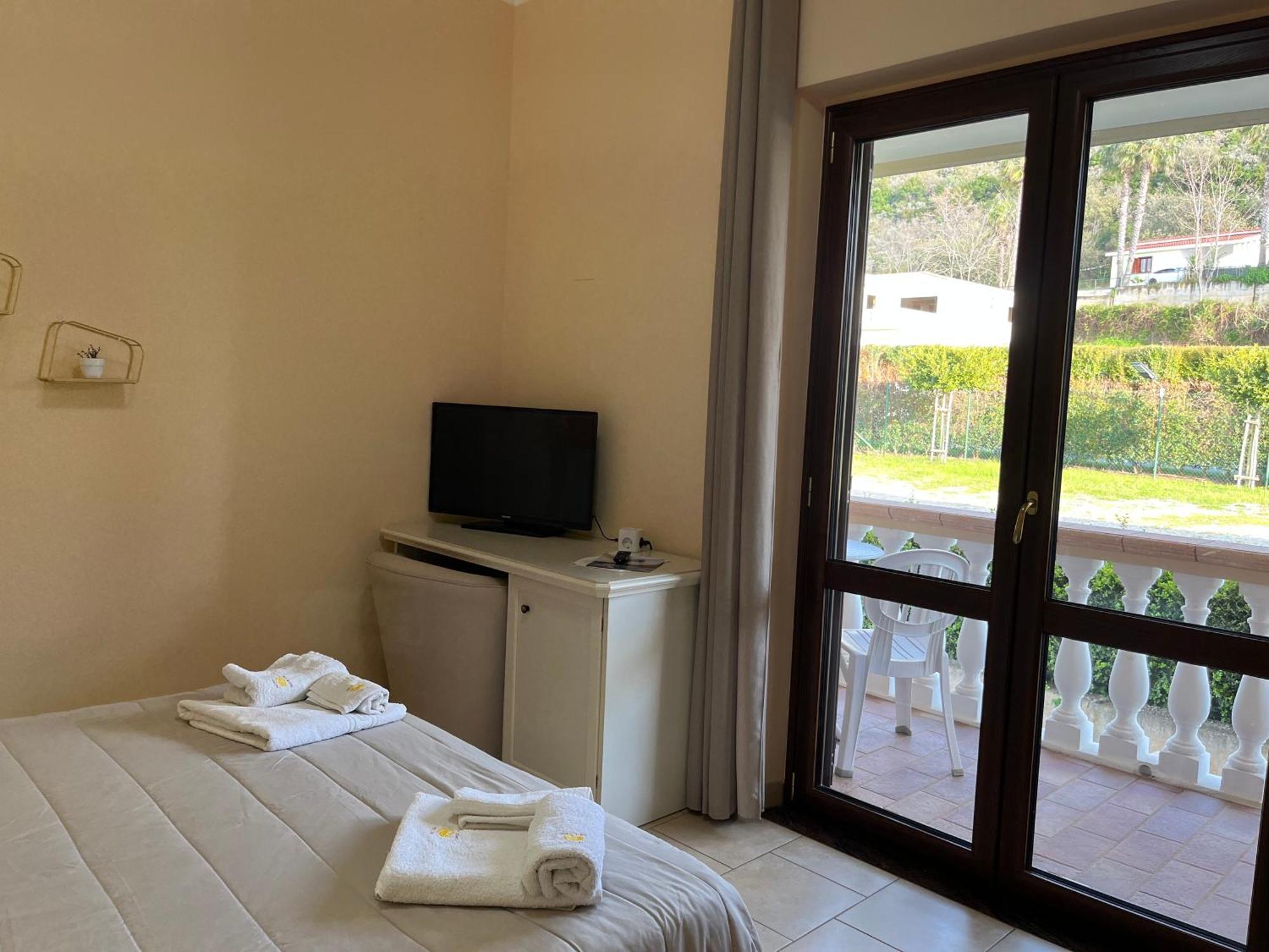圣多米尼卡 Residenza Domus Aurea Tropea- Vista Mare酒店 外观 照片